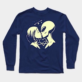 Alien Kissing Human Long Sleeve T-Shirt